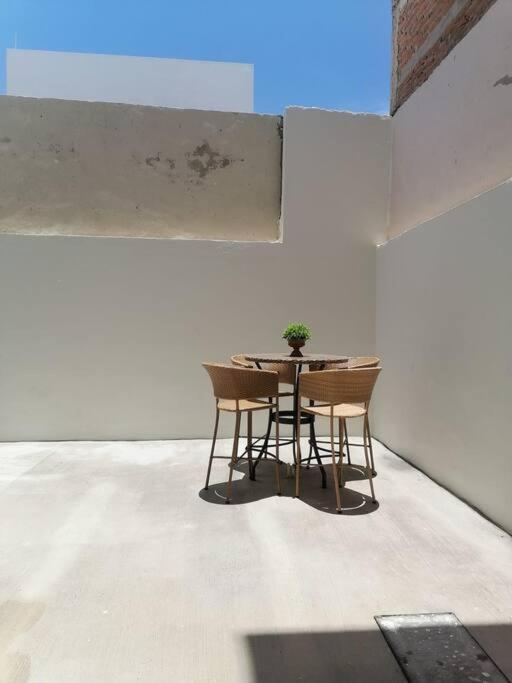2Br-3Ba Condo Block From Beach W Rooftop Jacuzzi 마사틀란 외부 사진