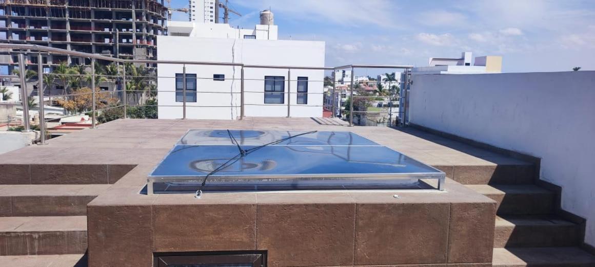 2Br-3Ba Condo Block From Beach W Rooftop Jacuzzi 마사틀란 외부 사진