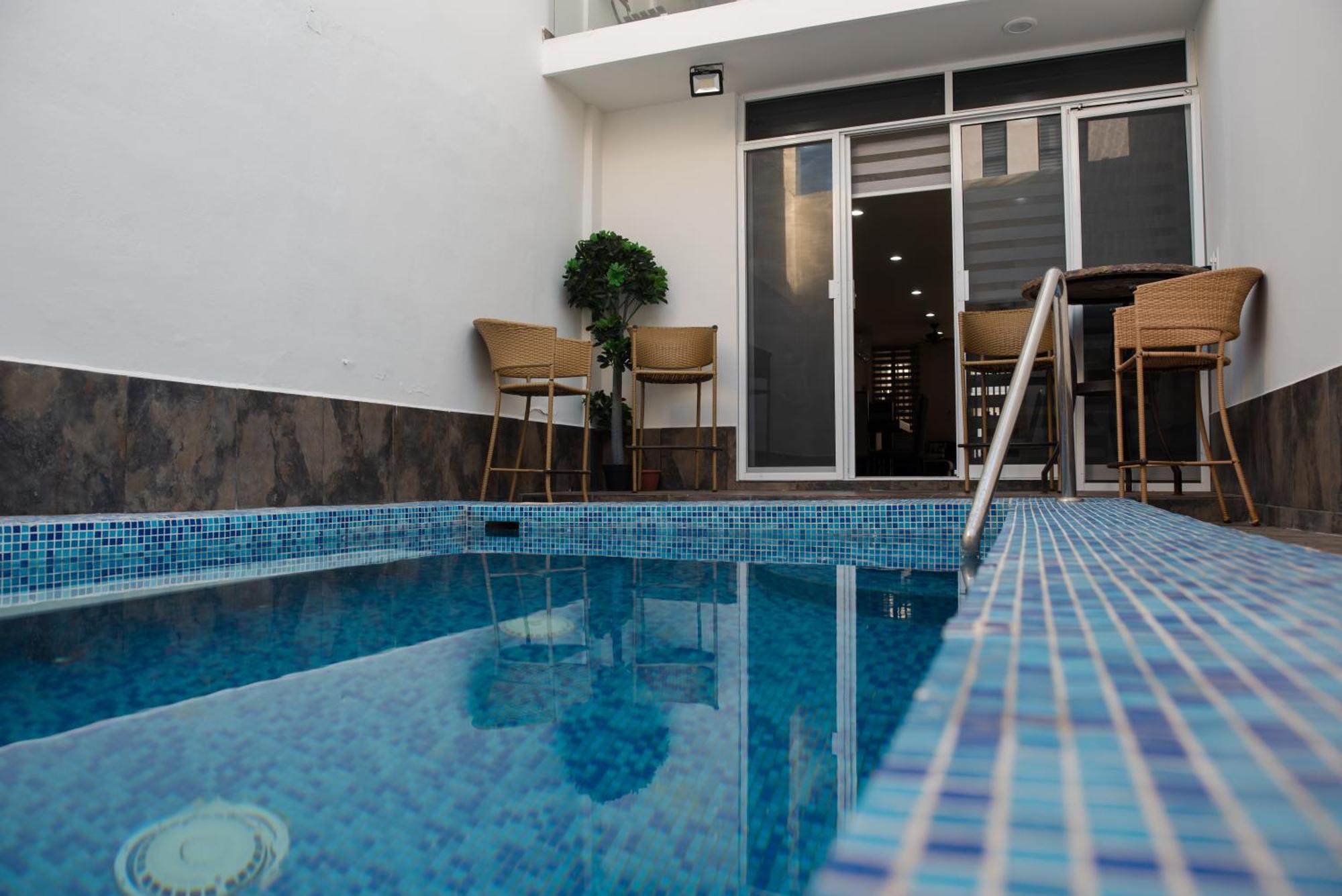 2Br-3Ba Condo Block From Beach W Rooftop Jacuzzi 마사틀란 외부 사진