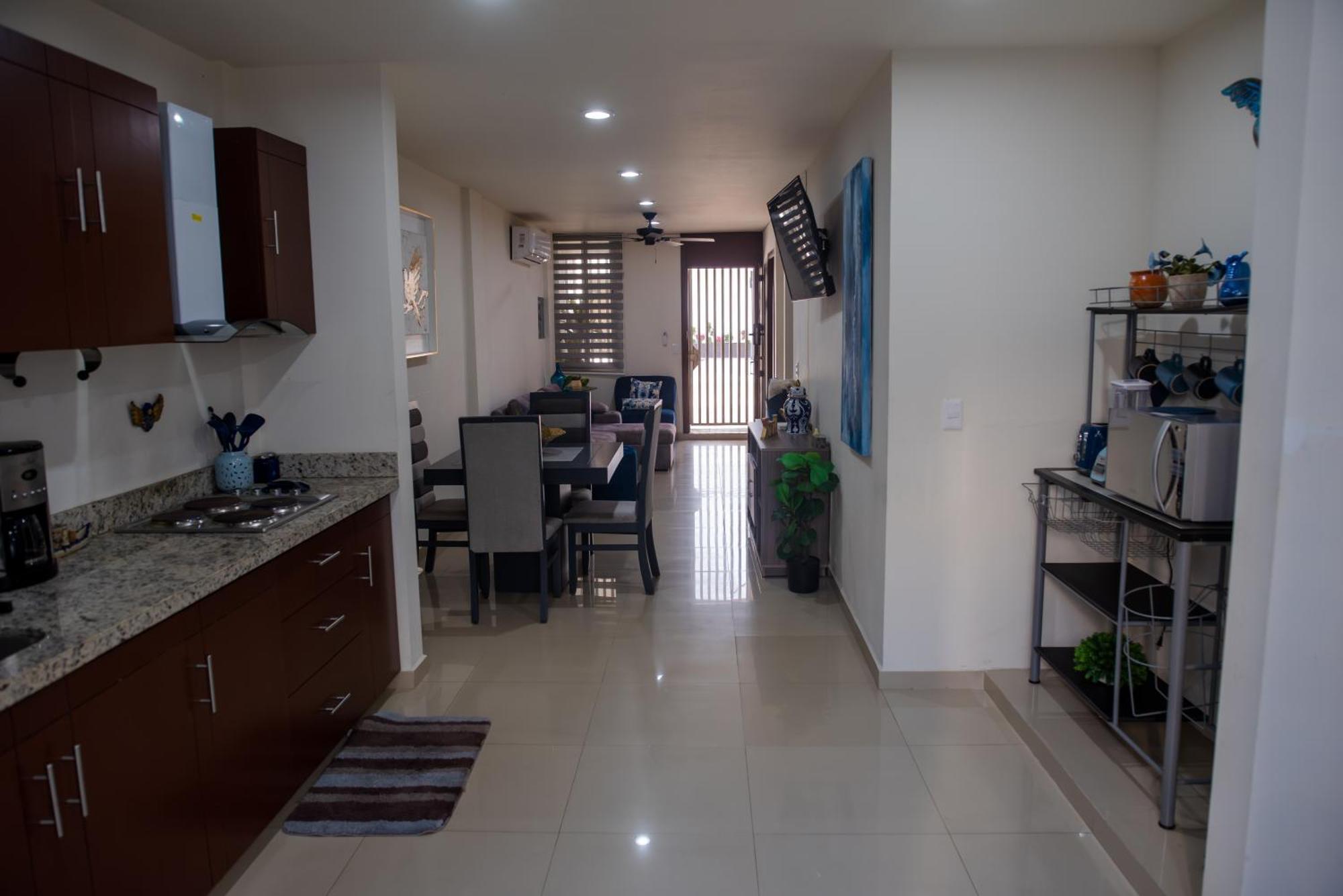 2Br-3Ba Condo Block From Beach W Rooftop Jacuzzi 마사틀란 외부 사진